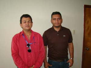 Roimer Hernández y Juan Pablo Fuenmayor, director de Protección Integral a la Familia y director del Registro Civil, respectivamente.