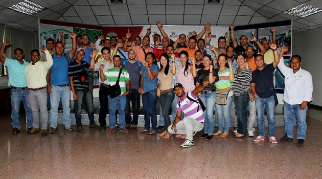 Los 40 yaracuyanos previo al viaje sostuvieron encuentros con representantes de Fontur, Gobernación y Alcaldía