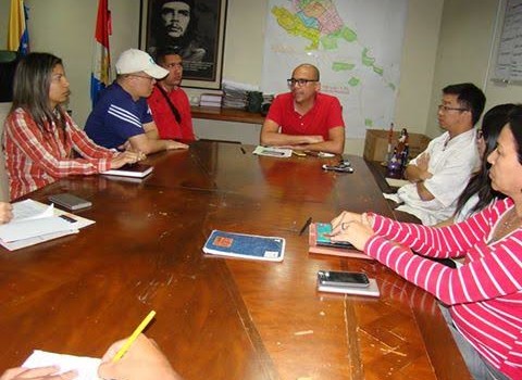 Seis Comercios Chinos están sumados al Plan