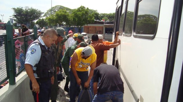 Cuando las unidades salgan de la Terminal de Pasajeros serán verificados por los cuerpos de seguridad