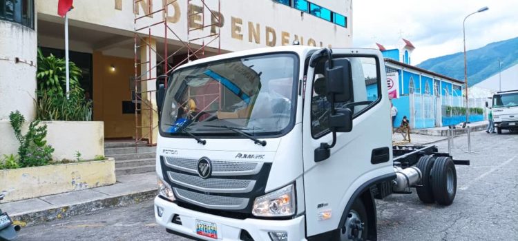 Compran vehículo compactador para reforzar servicio de aseo urbano en Independencia
